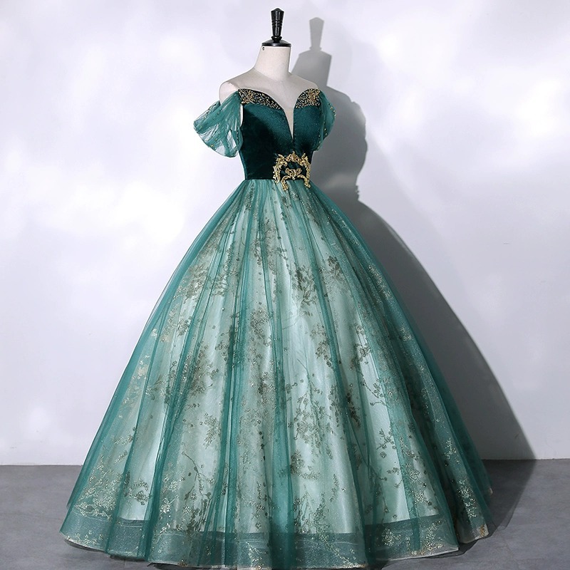 Examen de Arte Vocal 2026, Int - Women Fashion Gown reseña y precio