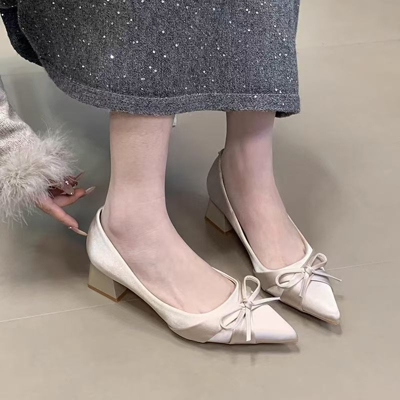 Zapatos individuales Retro de  - Women Fashion Heels reseña y precio