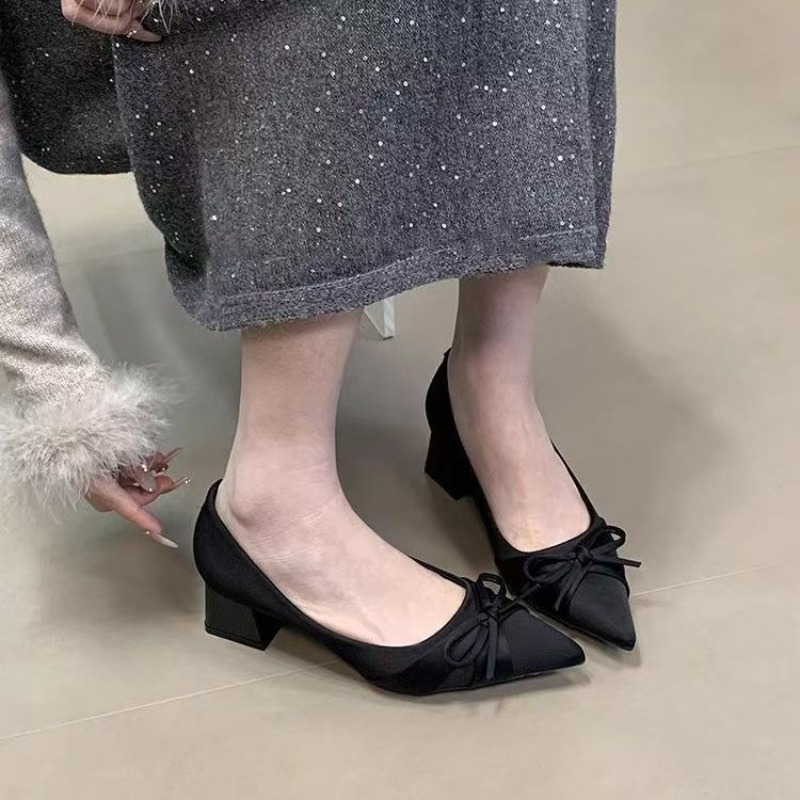 Zapatos individuales Retro de  - Women Fashion Heels reseña y precio
